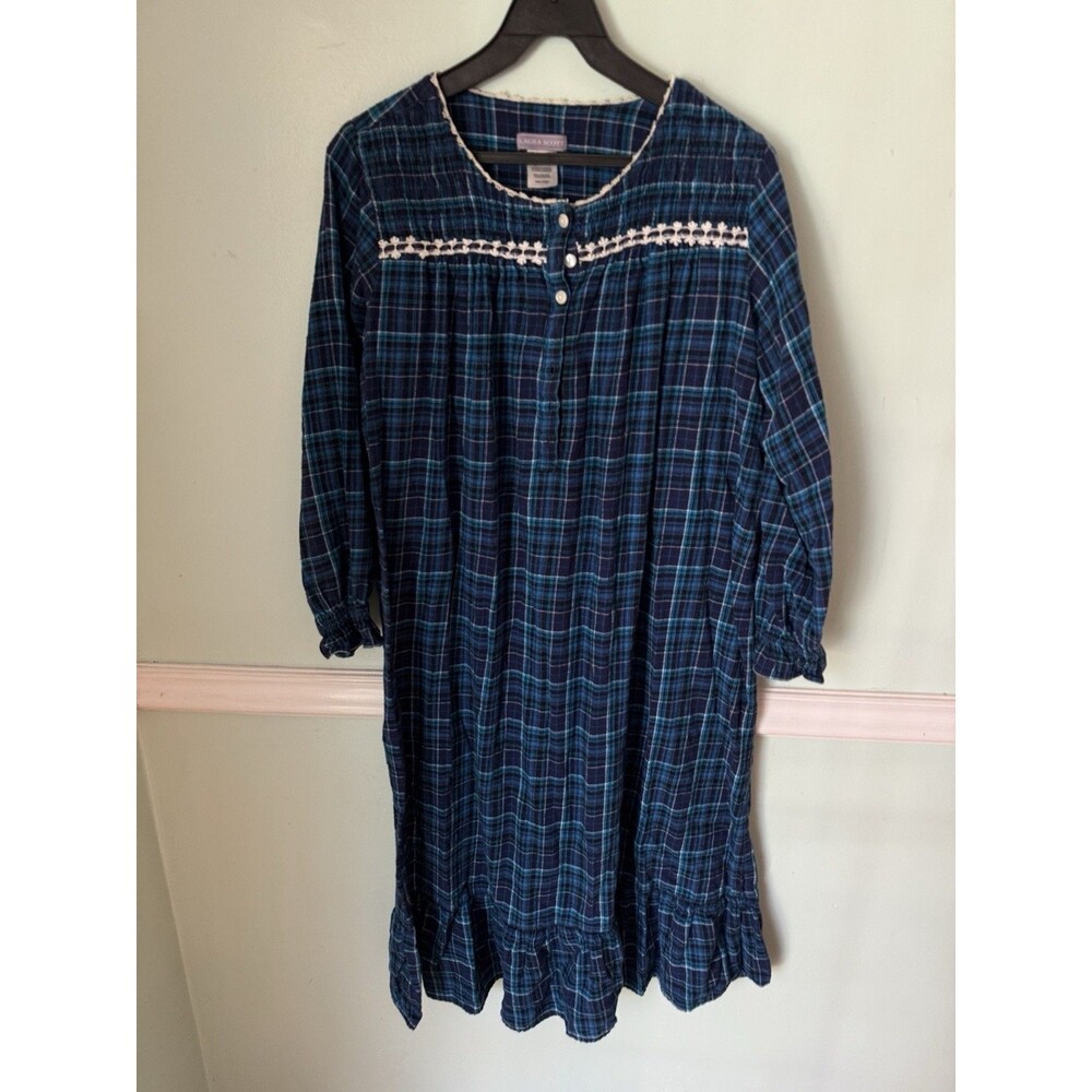 Laura Scott Women's Nightgown Long Sleeved‎ Maxi Flannel Green Plaid Cotton S